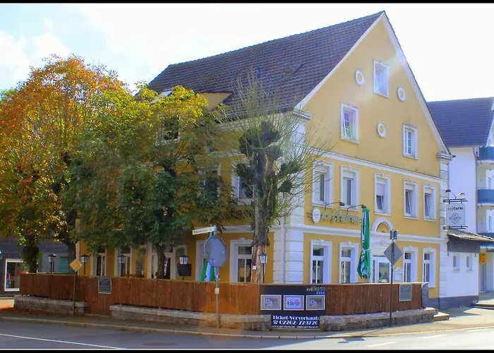 Hotel Artfarm Hotel 3*
